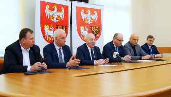 Umowa na przebudowę drogi 542 została podpisana