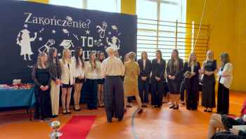 Pożegnanie klas maturalnych w LO i Technikum w Lidzbarku