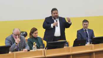 Konferencja o technologii pozyskiwania energii z wodoru