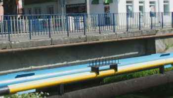 Trwa budowa mostu na rzece Wel [FILM]
