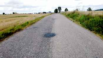Droga Zwiniarz – Hartowiec do remontu
