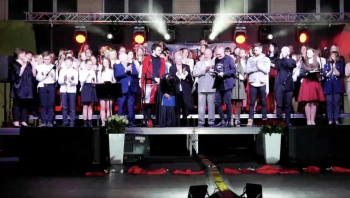 Piosenka na zakręcie historii - cały koncert