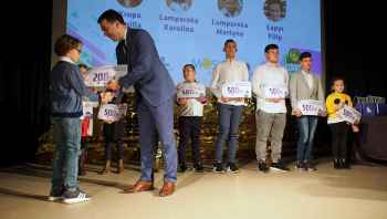 Uhonorowali młodych sportowców