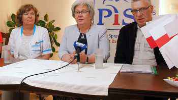 Konferencja w sprawie dodatkowej karetki