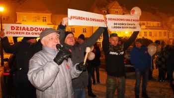 Działdowo murem za Owsiakiem