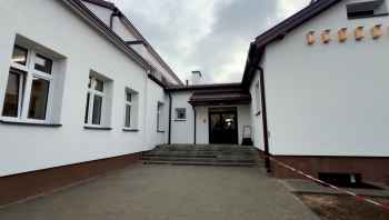 🏫 Szkoła Podstawowa w Petrykozach po termomodernizacji!