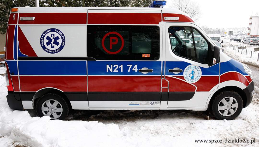 Nowy ambulans i sprzęt medyczny