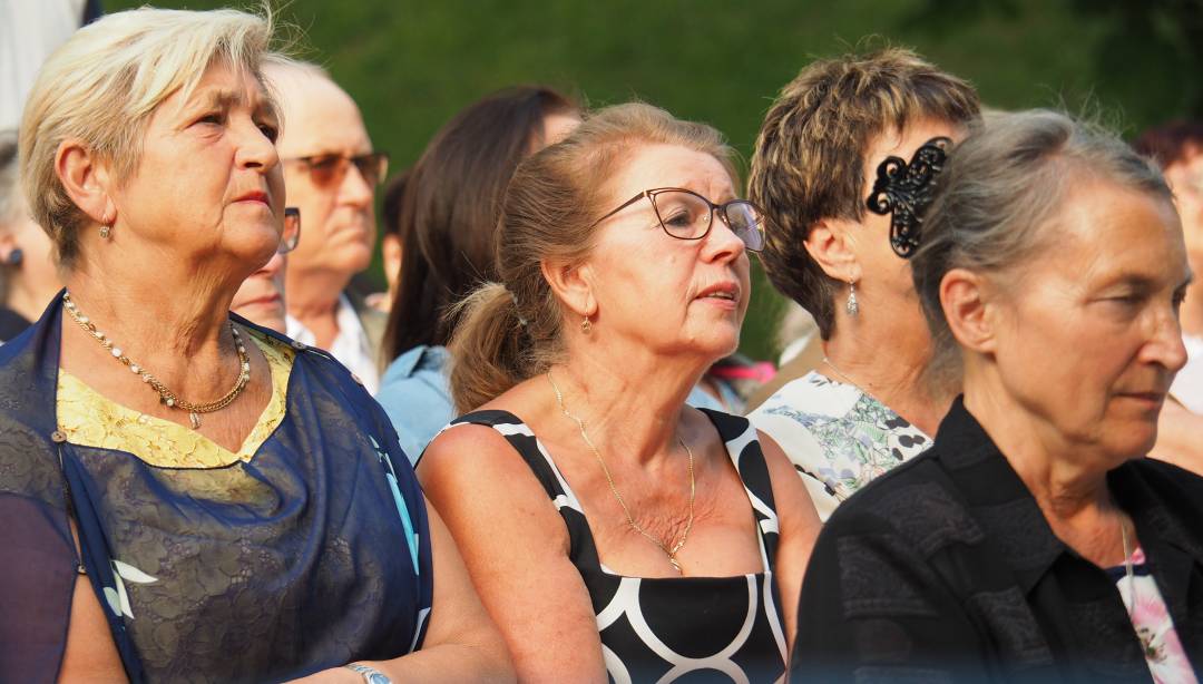 Ostatni Powiatowy Wieczór z Poezją z Magdaleną Wójcik i Elżbietą Karlsson