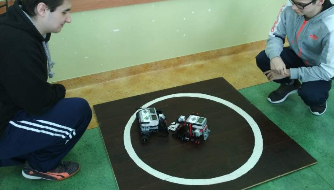 Poznali niesamowity świat robotyki