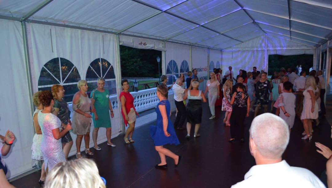 Bal absolwentów ZS Malinowo