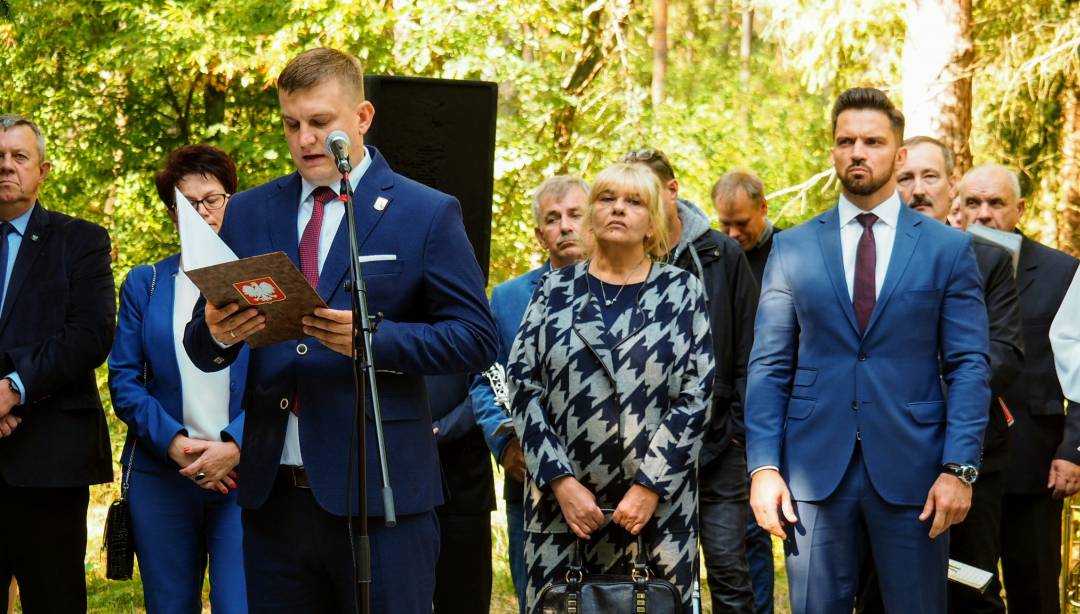 Uroczysty Apel Poległych w Lesie Białuckim