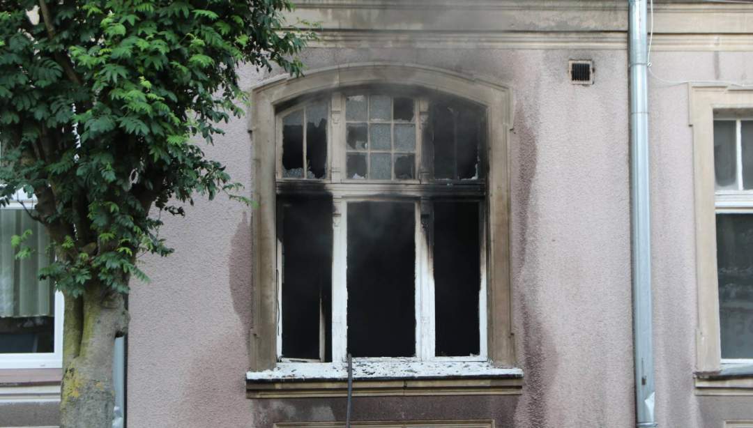 Płonęła kamienica przy ul. Hallera