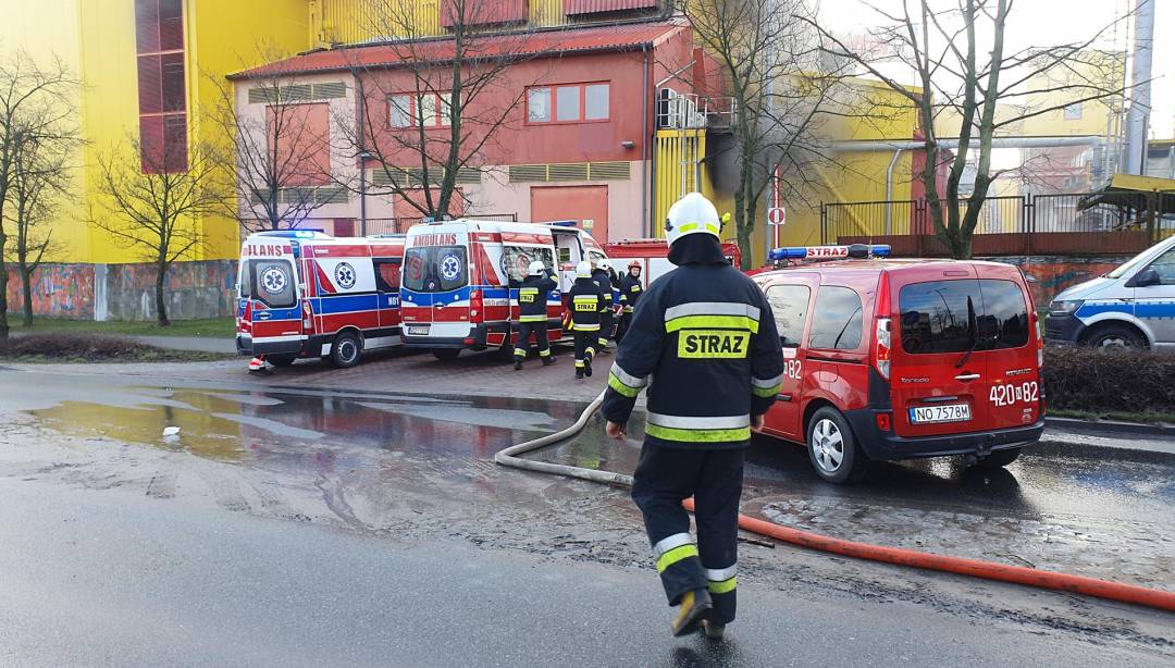 Huta szkła w płomieniach