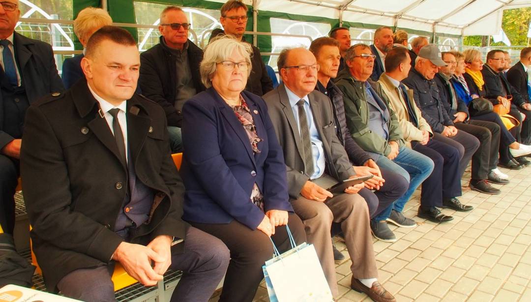 Stadion w Lidzbarku otwarty!