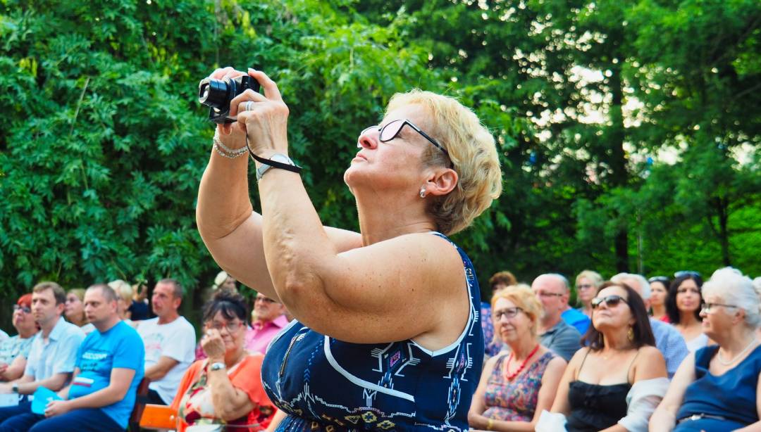 Czwarty Powiatowy Wieczór z Poezją z Jadwigą Jankowską – Cieślak