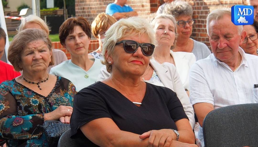 Czwarty Powiatowy Wieczór z poezją. Wojciech Brzeziński i Magdalena Cejman