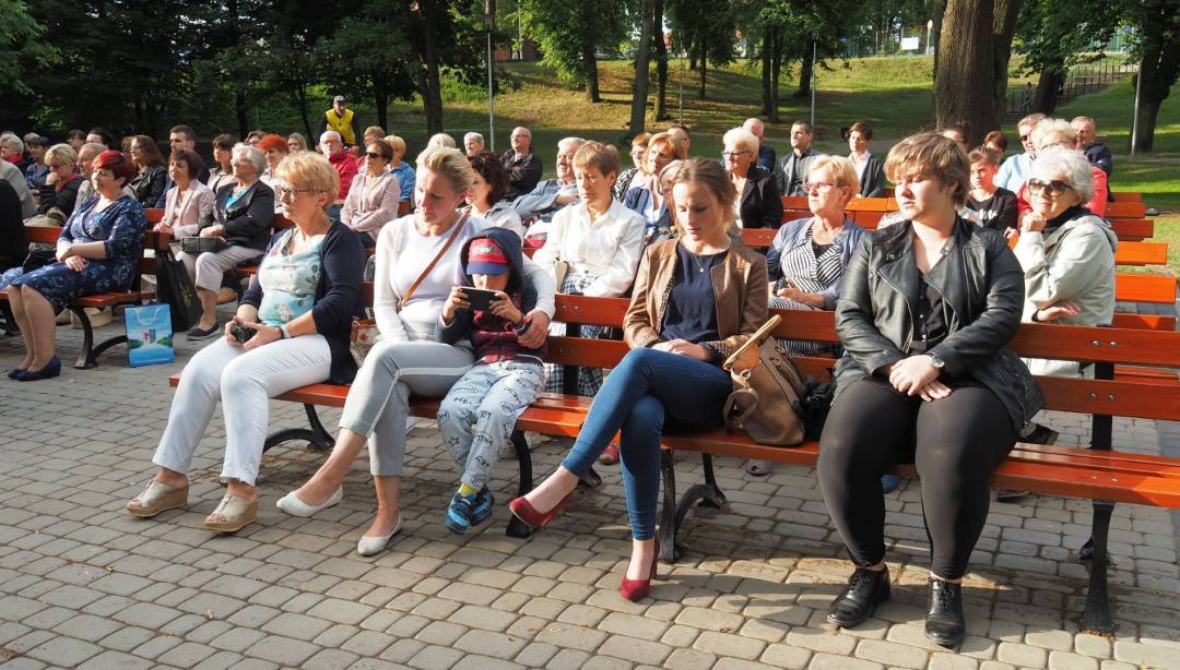 Pierwszy Powiatowy Wieczór z Poezją