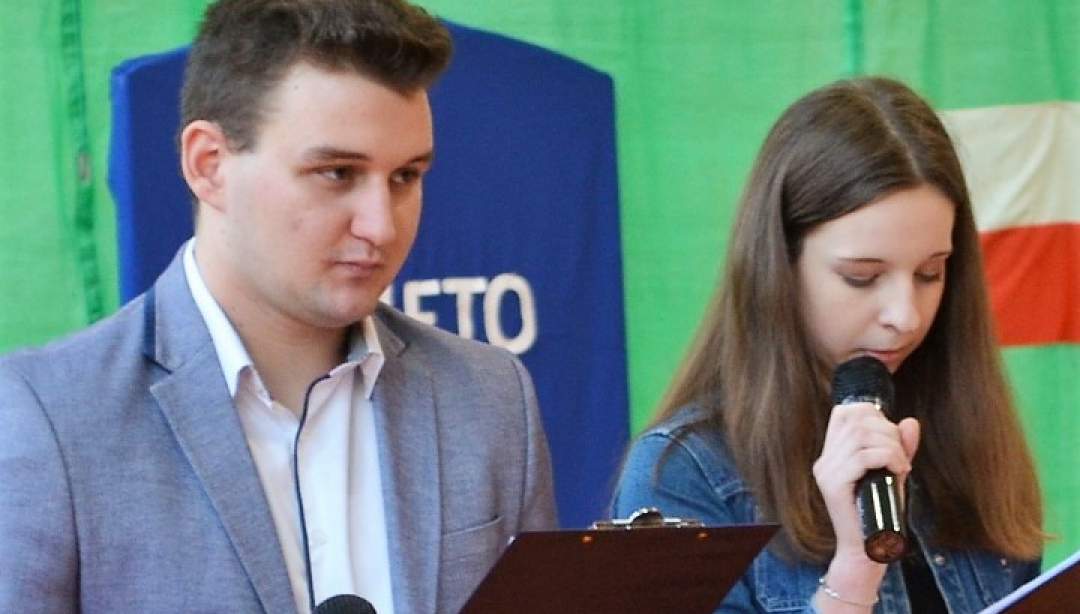 Było uroczyście i biało-czerwono