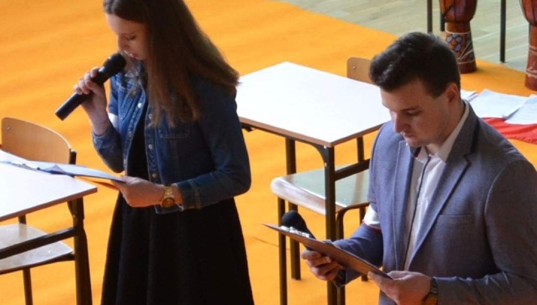 Było uroczyście i biało-czerwono