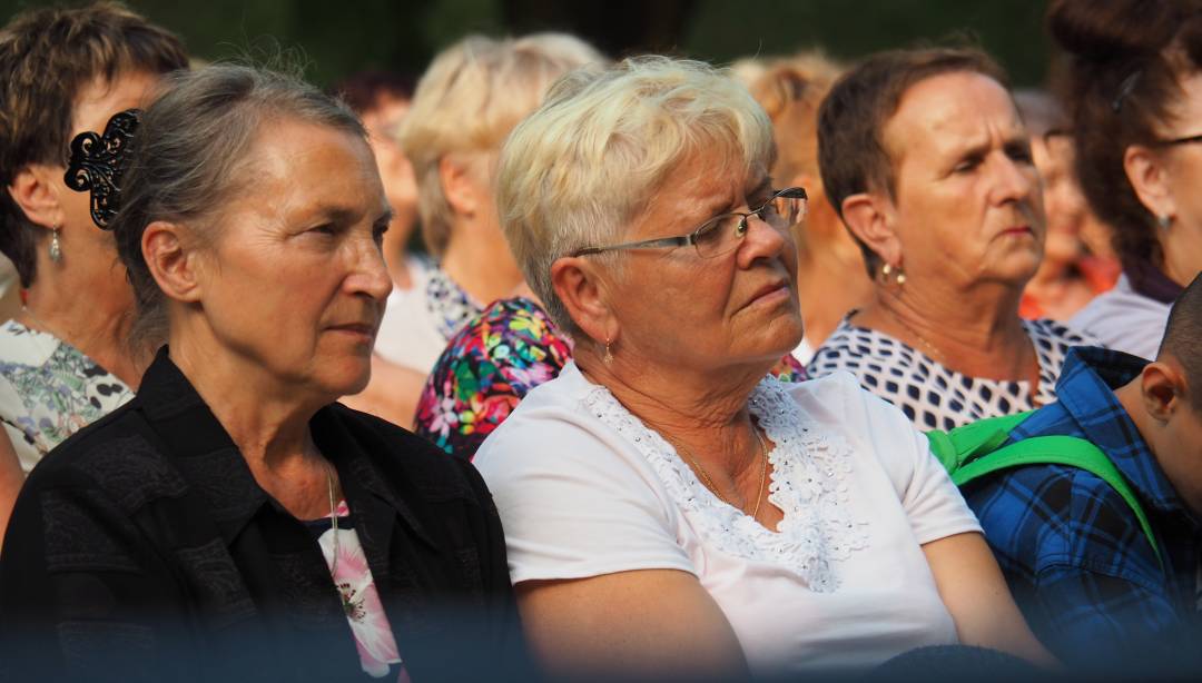 Ostatni Powiatowy Wieczór z Poezją z Magdaleną Wójcik i Elżbietą Karlsson