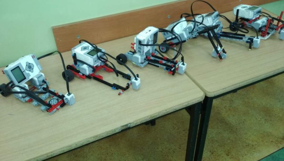 Poznali niesamowity świat robotyki