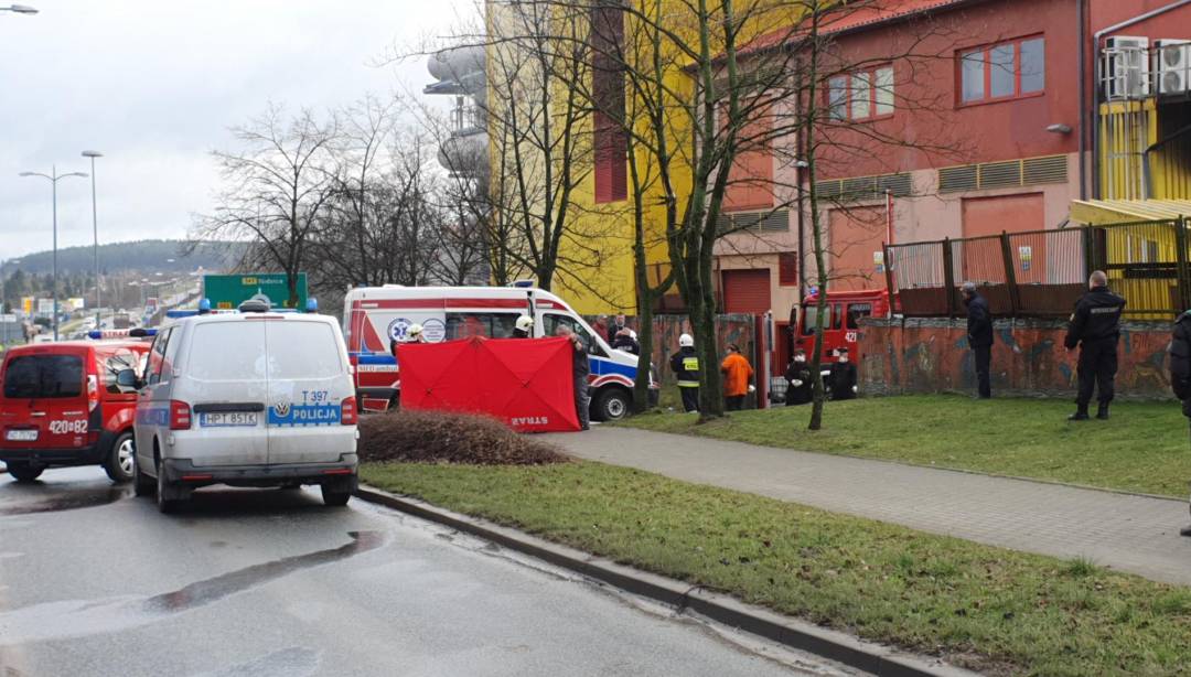 Huta szkła w płomieniach