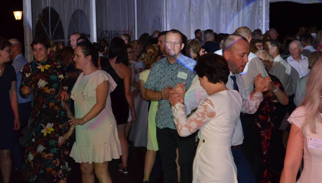 Bal absolwentów ZS Malinowo