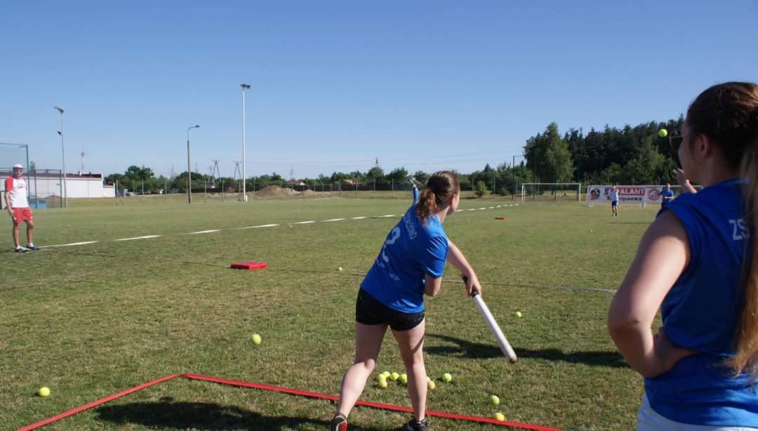 Młodzież wskrzesza palanta 