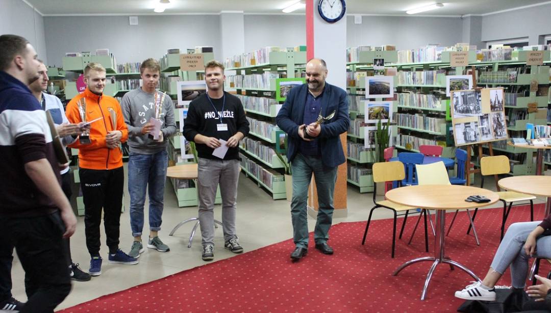 Dawid Zelma zwycięzcą I Nocnego Turnieju Fifa 2018