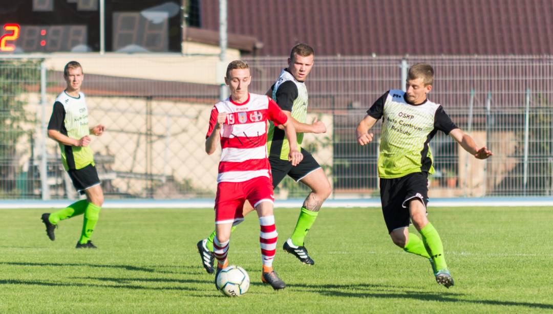 MKS Działdowo zdecydowanie pokonało UKS Orzeł Ulnowo 6-2 (3-1)