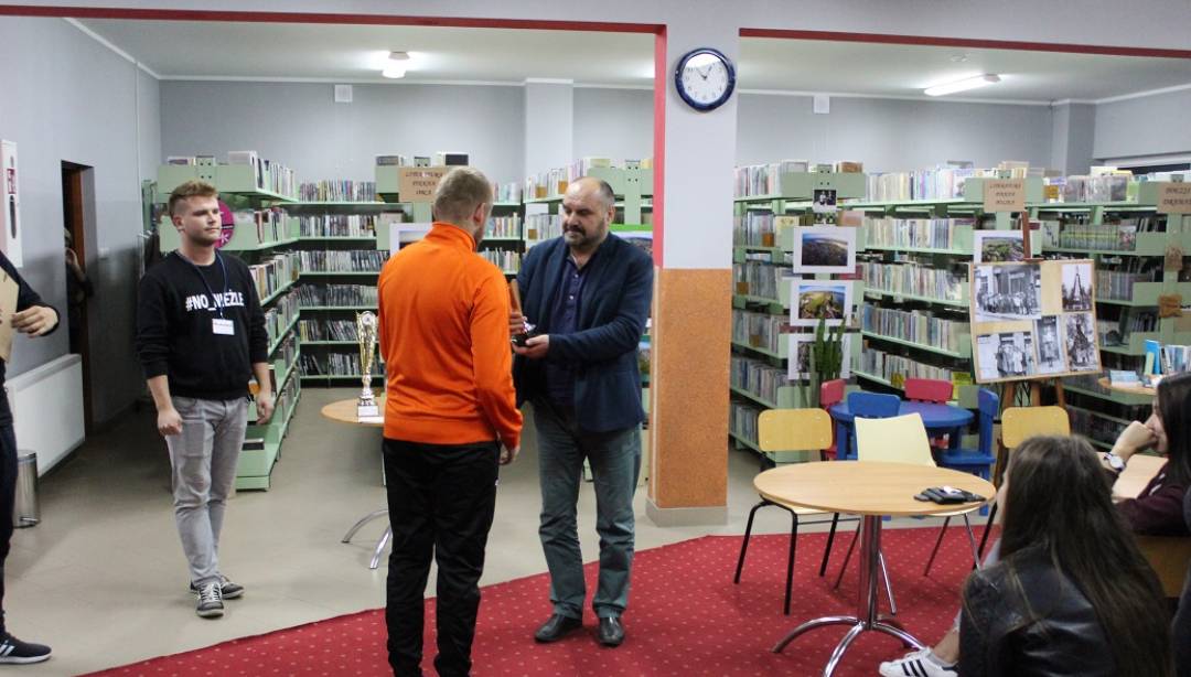 Dawid Zelma zwycięzcą I Nocnego Turnieju Fifa 2018