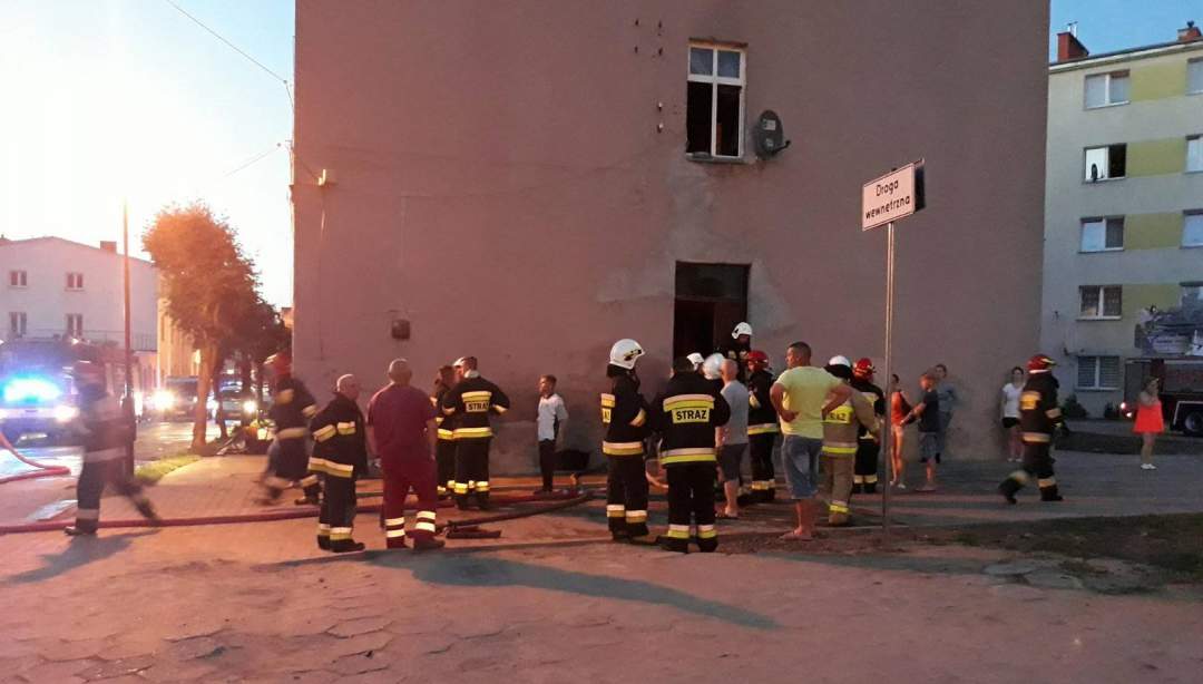 Płonęła kamienica przy ul. Hallera