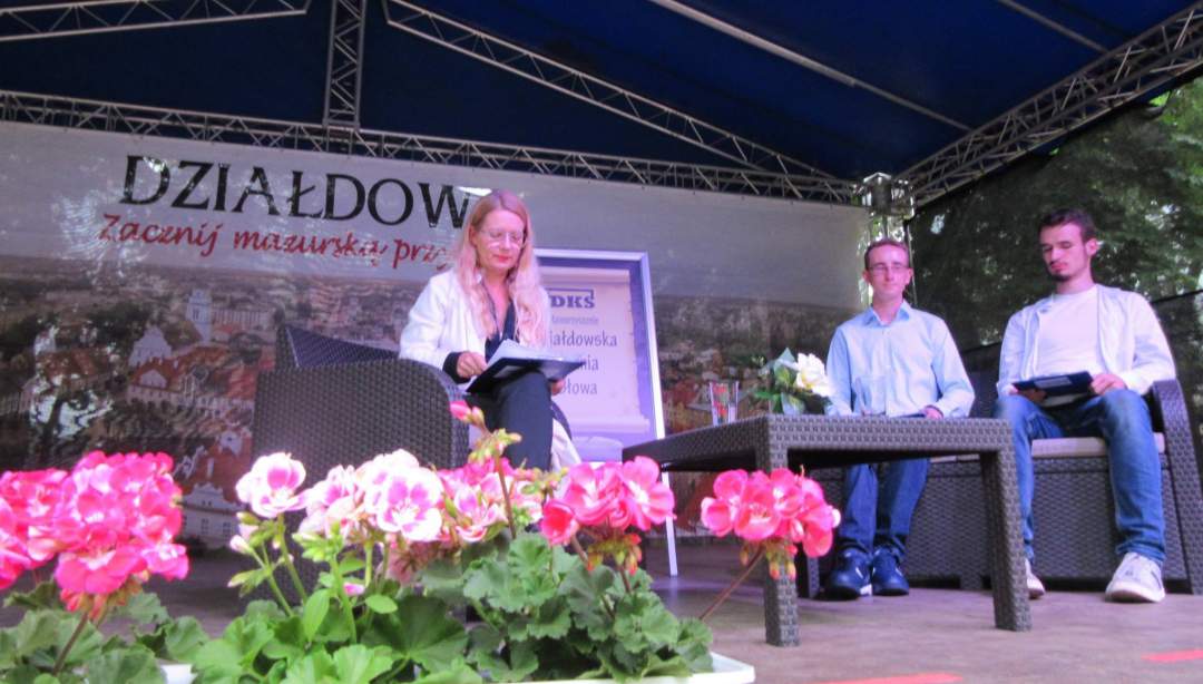 Pierwszy Powiatowy Wieczór z Poezją