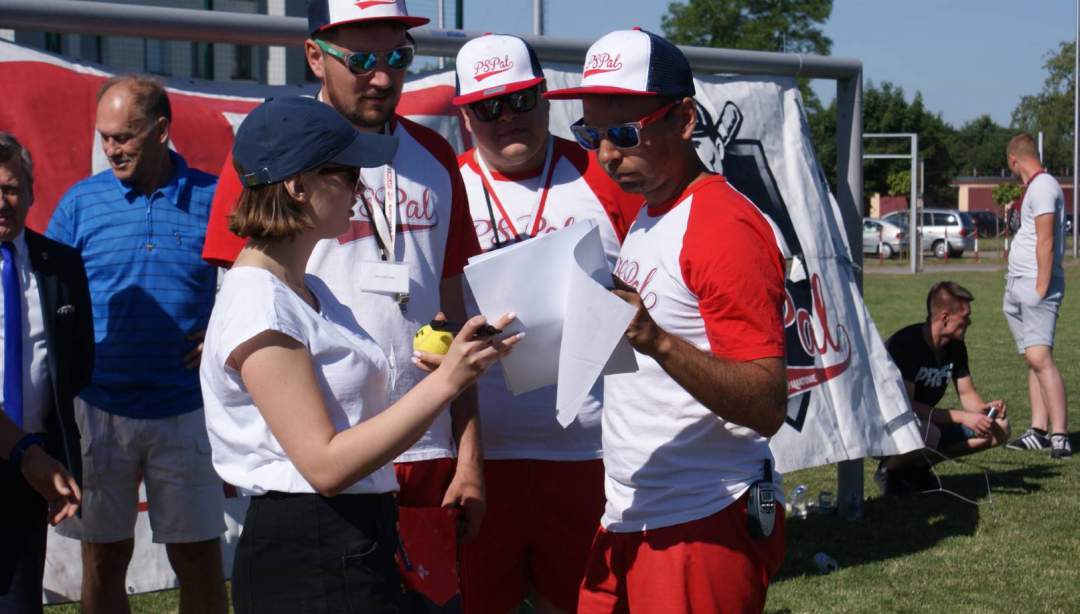 Młodzież wskrzesza palanta 