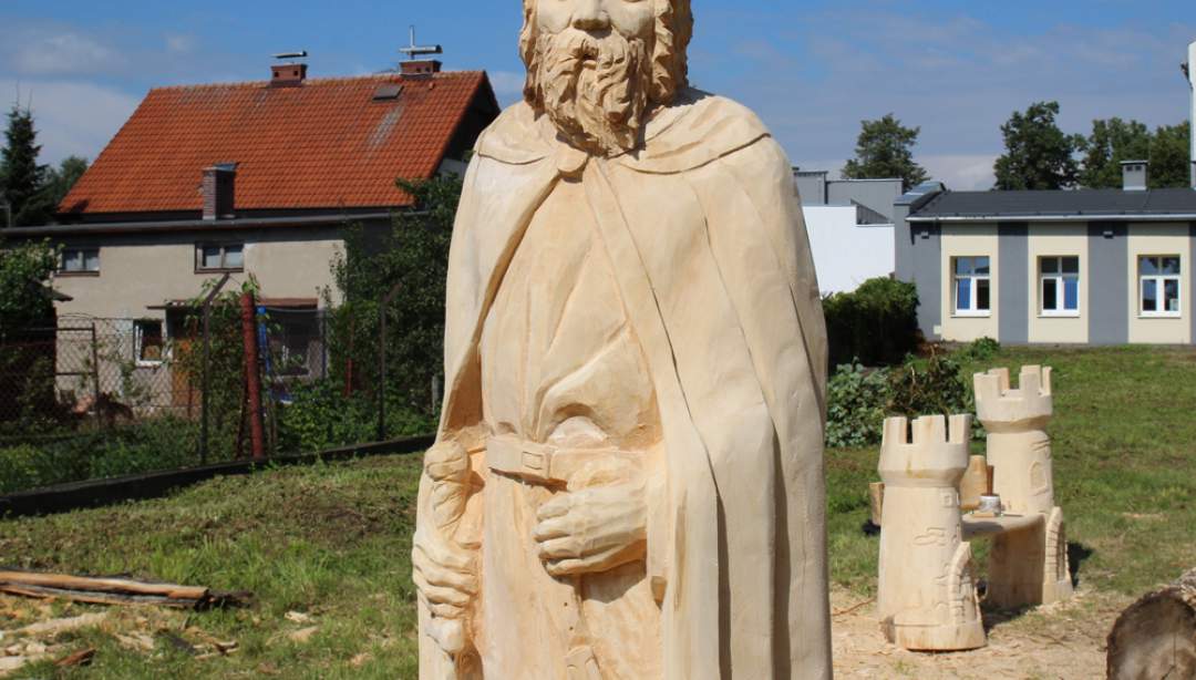 Rzeźby na dziedziniec Zamku