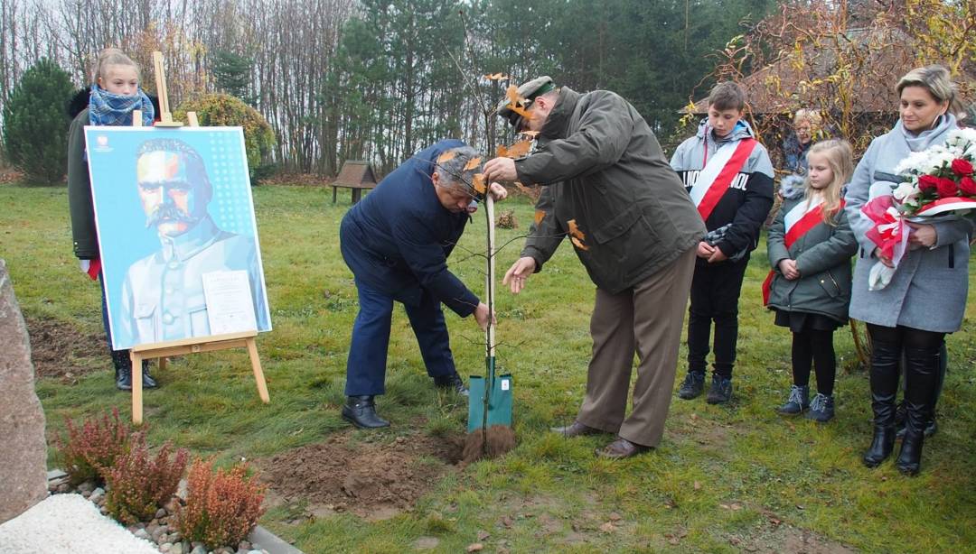 Wzruszające uroczystości patriotyczne w Wielkim Łęcku