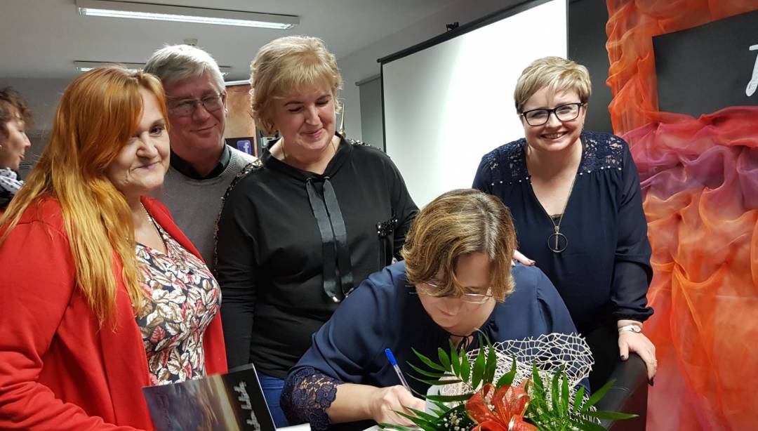 Promocja debiutanckiego tomiku Sylwii Kaczmarczyk