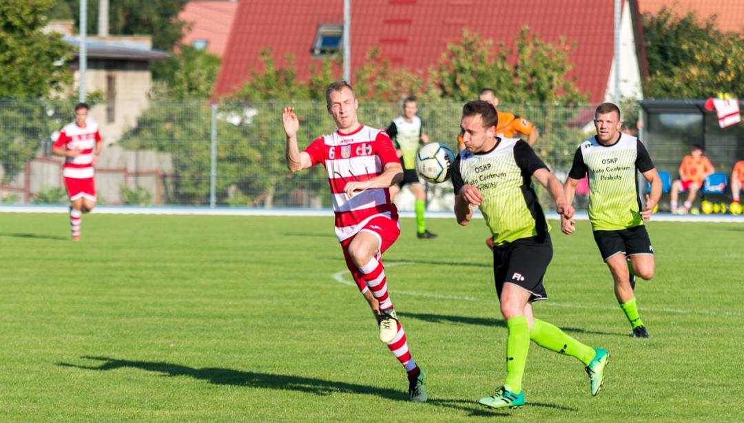 MKS Działdowo zdecydowanie pokonało UKS Orzeł Ulnowo 6-2 (3-1)