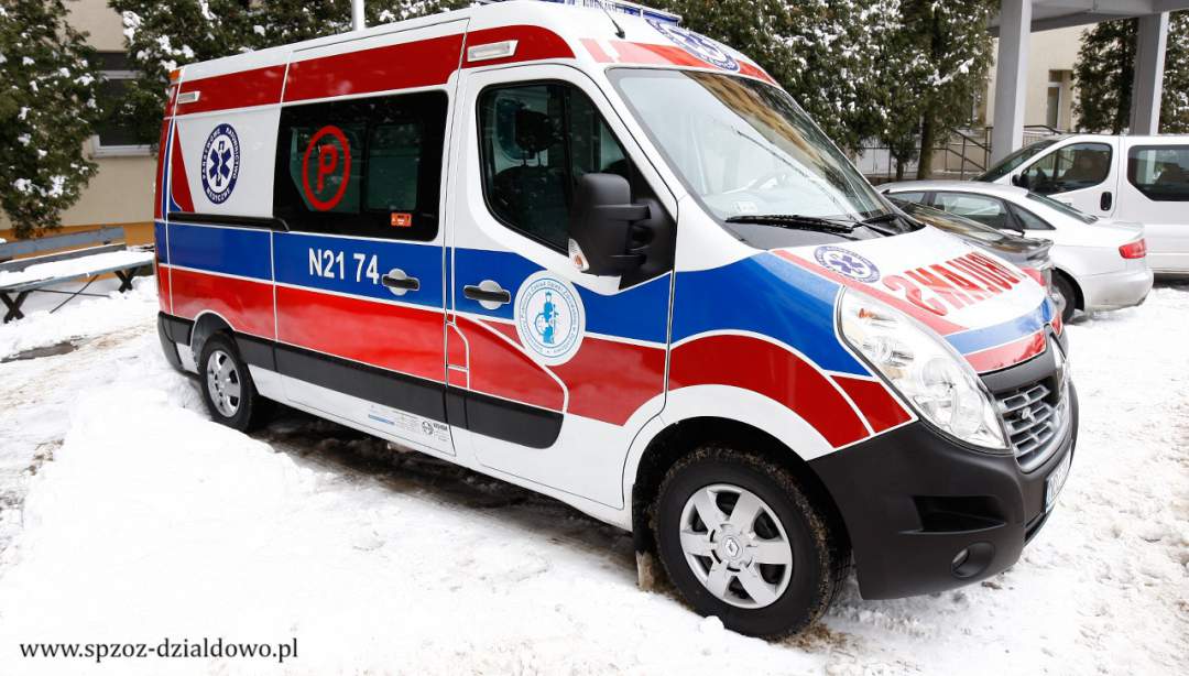 Nowy ambulans i sprzęt medyczny