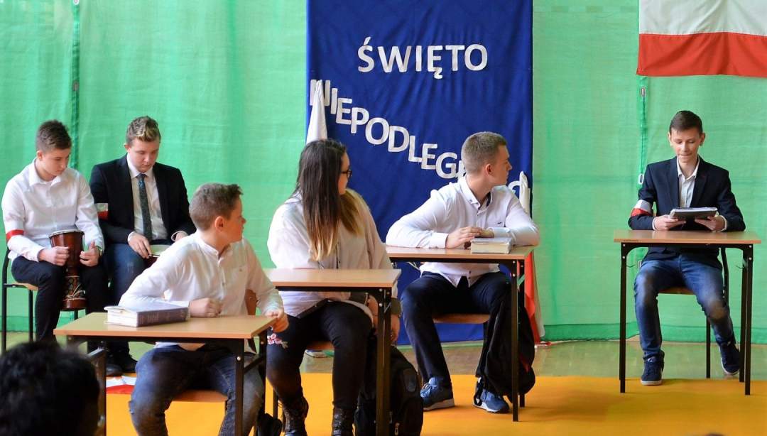 Było uroczyście i biało-czerwono