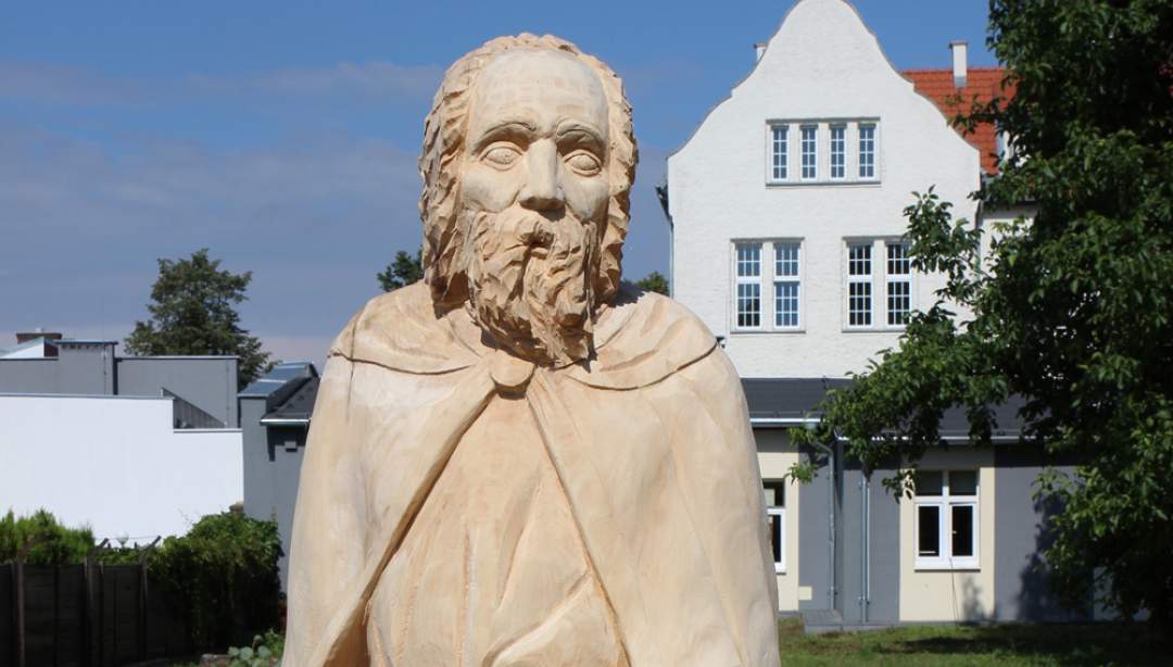 Rzeźby na dziedziniec Zamku