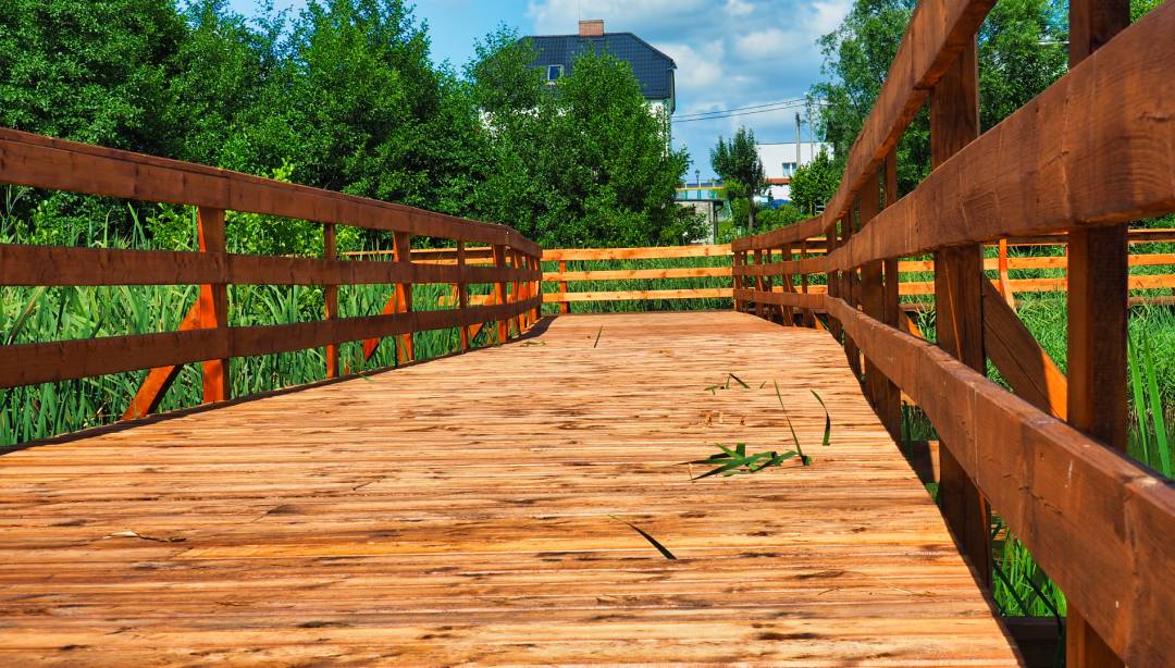 Deptak wokół jeziora w Rybnie został odebrany