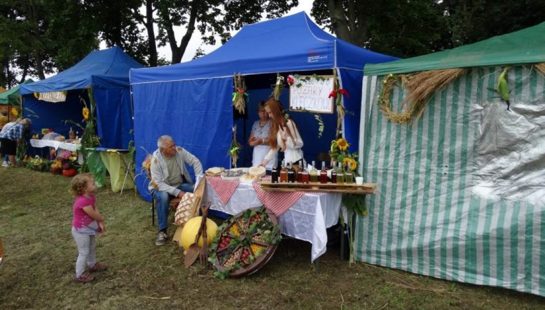 Dożynki parafialne w Burkacie