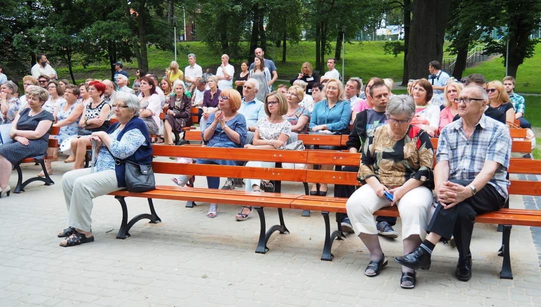 Janina Dzenis i Mariusz Bonaszewski czytali poezję
