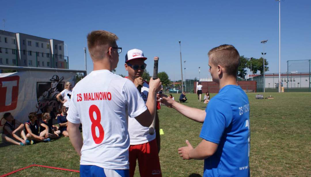 Młodzież wskrzesza palanta 