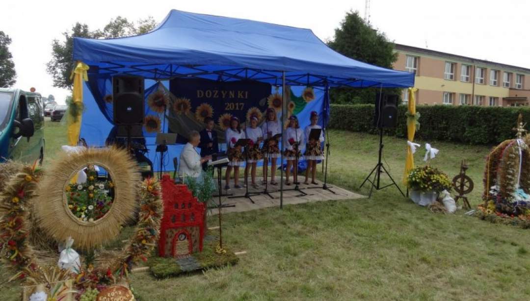 Dożynki parafialne w Burkacie