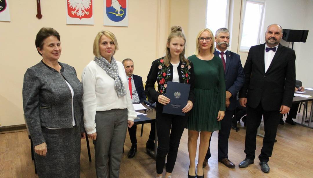 Kolejne stypendia naukowe wręczone