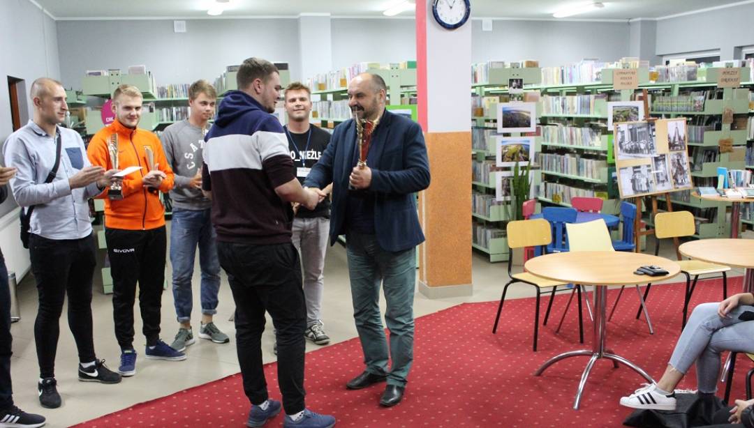 Dawid Zelma zwycięzcą I Nocnego Turnieju Fifa 2018