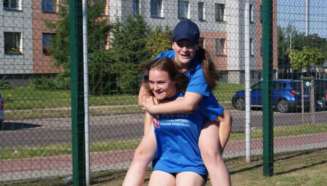 Młodzież wskrzesza palanta 