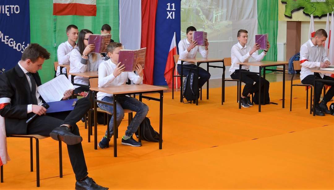 Było uroczyście i biało-czerwono